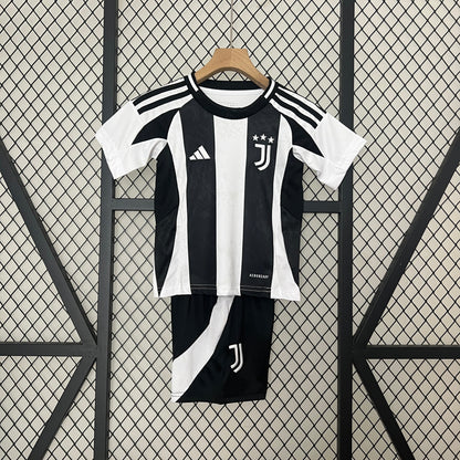 Conjunto Niños Juventus Local 2024/25