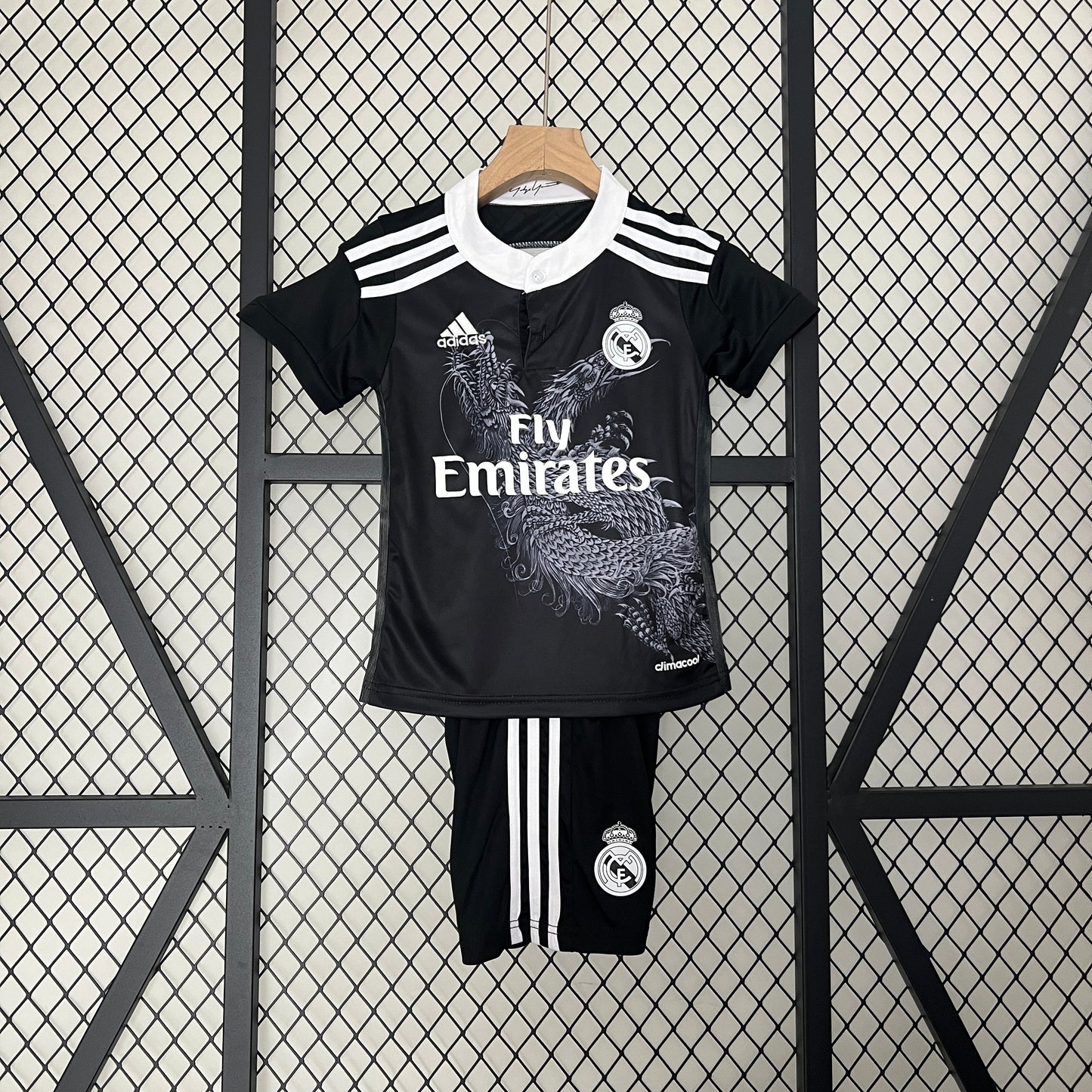 Conjunto niños Real Madrid Visita 2014/15 Retro Tercer Kit