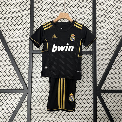 Conjunto niños Real Madrid 11/12 Visita | Retro