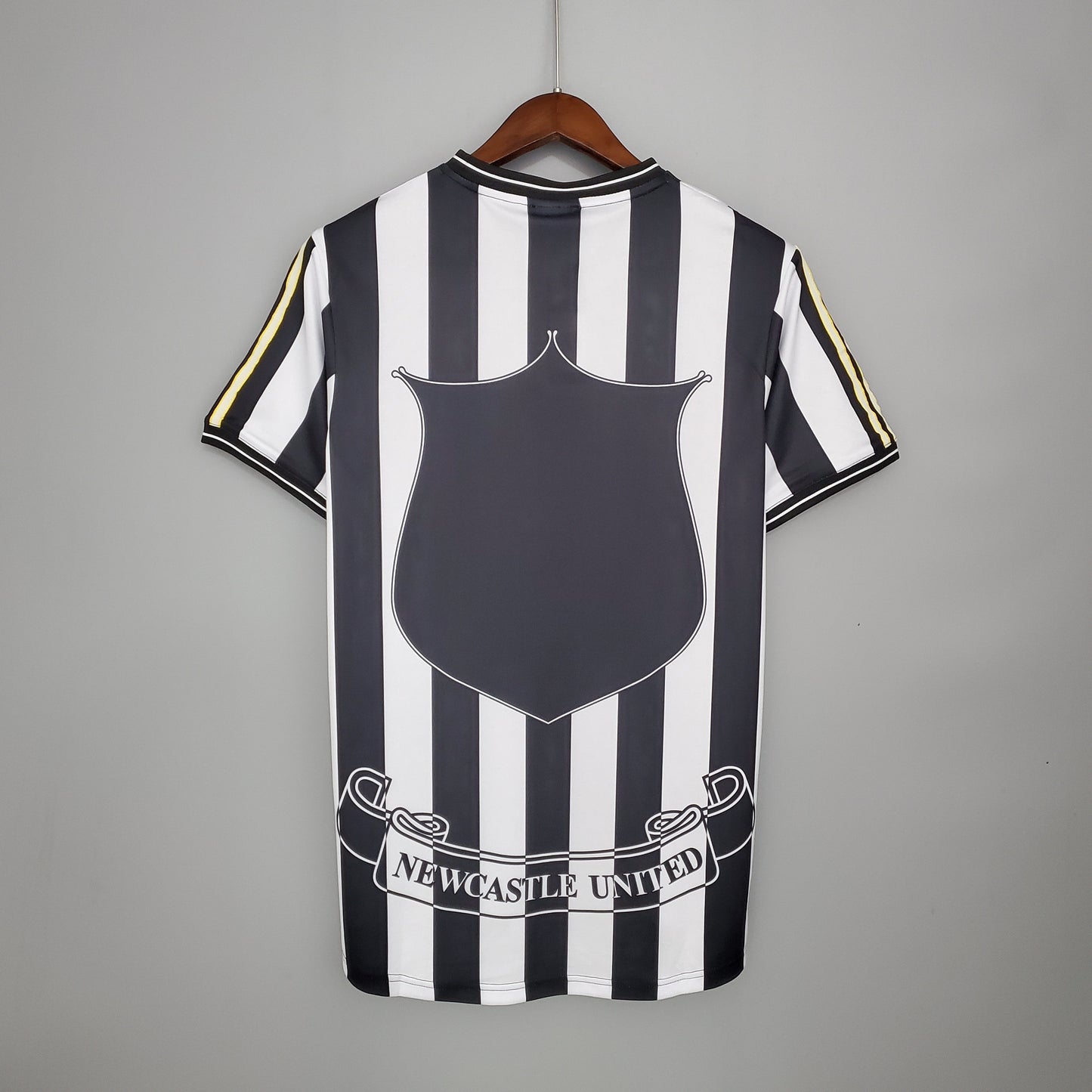 Newcastle 97/99 Local | Retro