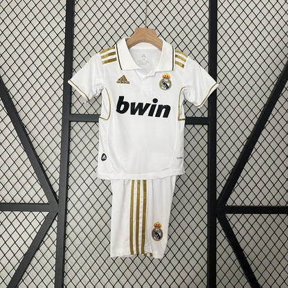 Conjunto niños Real Madrid 11/12 Local | Retro