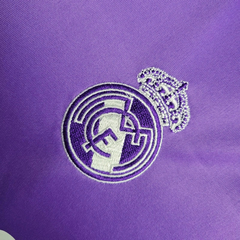 Conjunto niños Real Madrid 2017/18 Visita Retro