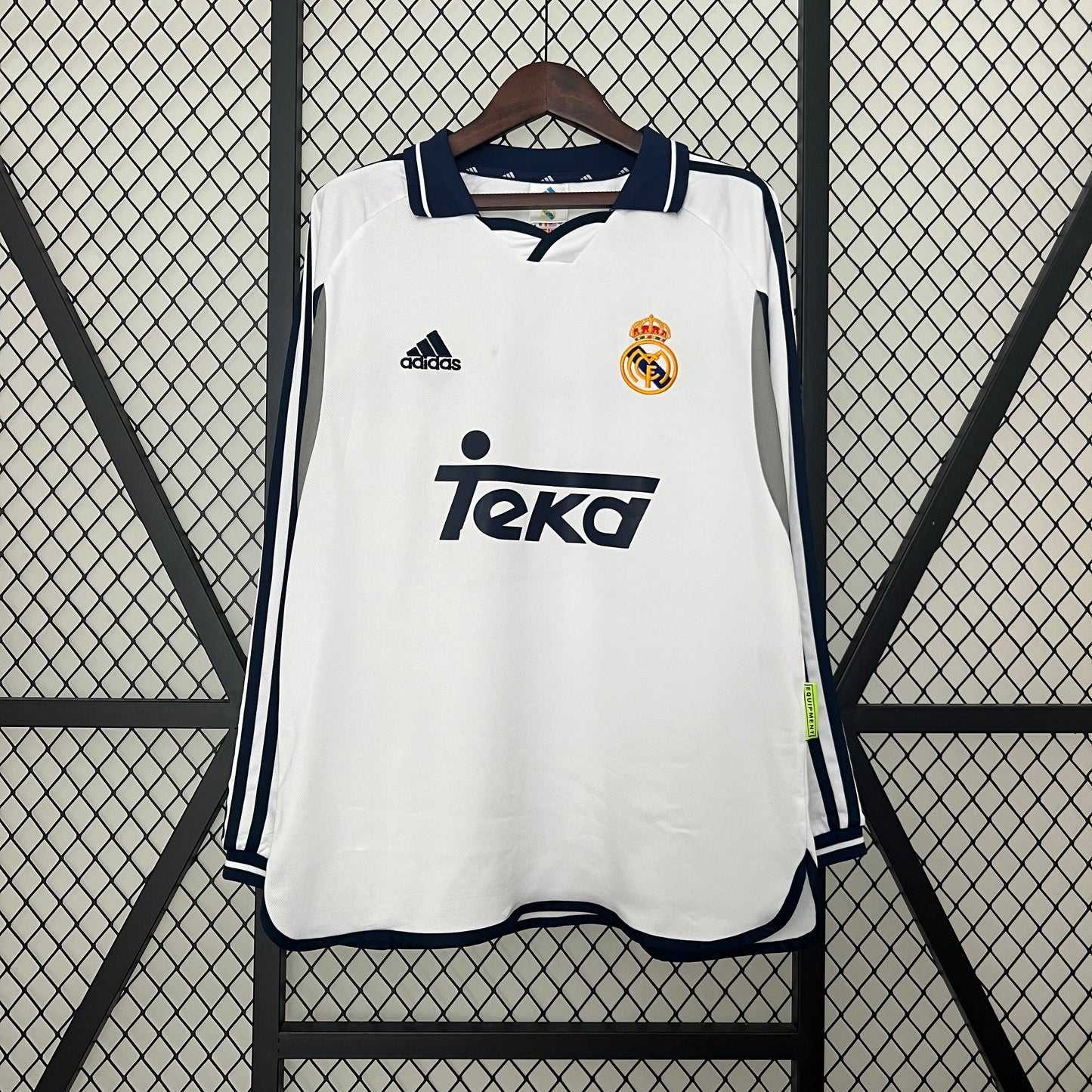 Camiseta Real Madrid 00/01 Local | Versión Fan Manga Larga