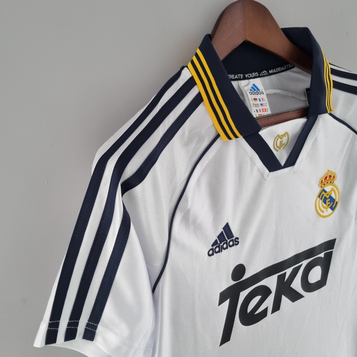 Real Madrid 2000 Local | Retro