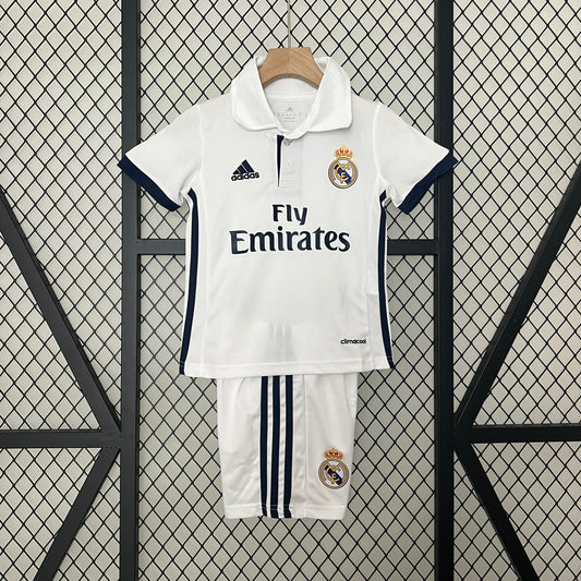 Conjunto niños Real Madrid 16/17 Local | Retro