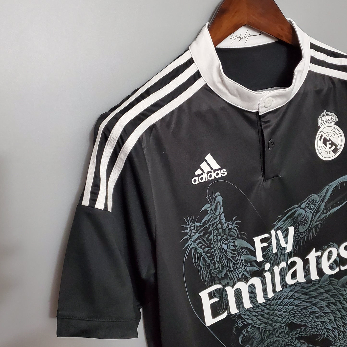 Real Madrid 14/15 Tercer kit | Retro