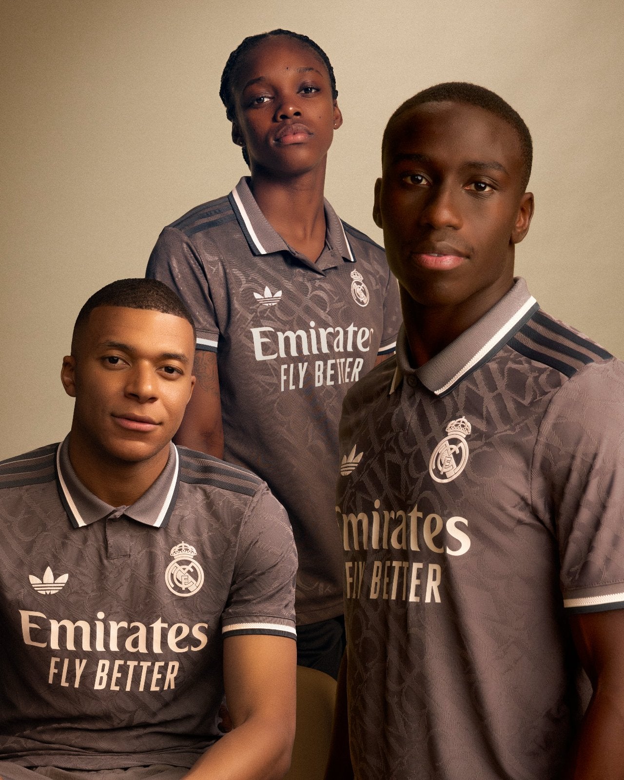 Camiseta Real Madrid Tercera 2024-25 | Versión fan